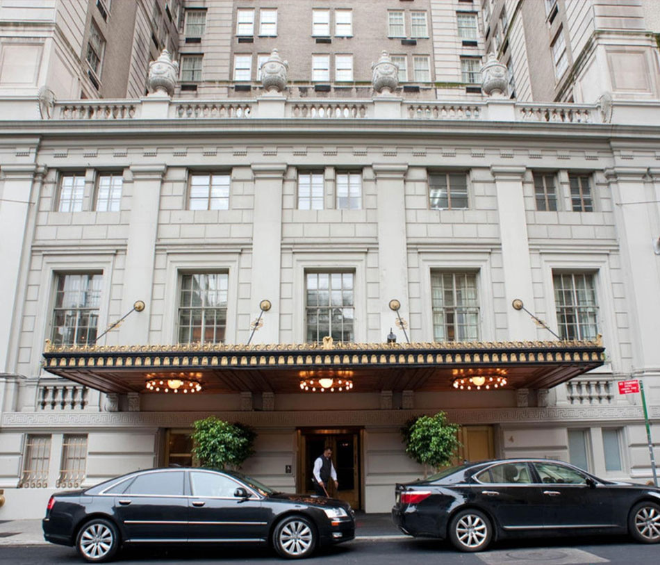 Taj Pierre front entrance